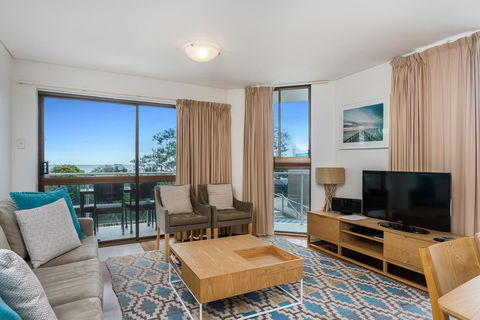 Bayview Beachfront Apartments, In Town Right On The Beach - Accommodation VIC 35
