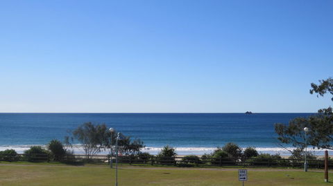 Bayview Beachfront Apartments, In Town Right On The Beach - Accommodation VIC 28