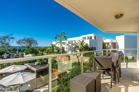 Bayview Beachfront Apartments, In Town Right On The Beach - Accommodation VIC 21