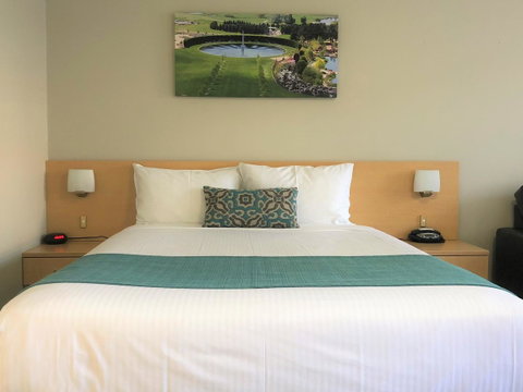 Bathurst Motor Inn - Accommodation VIC 7