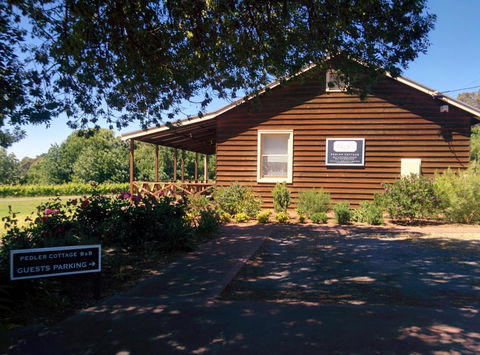 OXENBERRY FARM - Accommodation VIC 15
