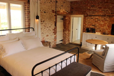 OXENBERRY FARM - Accommodation VIC 9