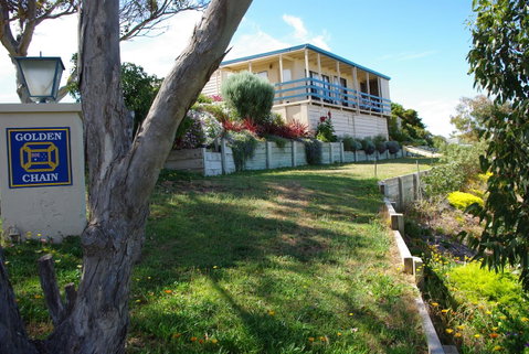 Lakeview Motel And Apartments - Accommodation VIC 19