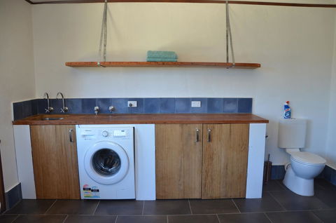 Of Stone & Wood Guesthouse - Accommodation VIC 15