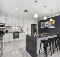 Accommodation on Lansell 2 - Accommodation VIC