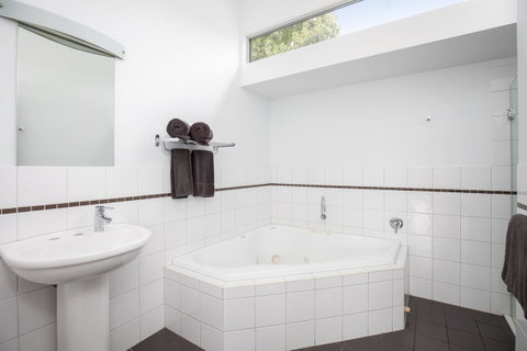 Blue Lake Holiday Park - Accommodation VIC 42