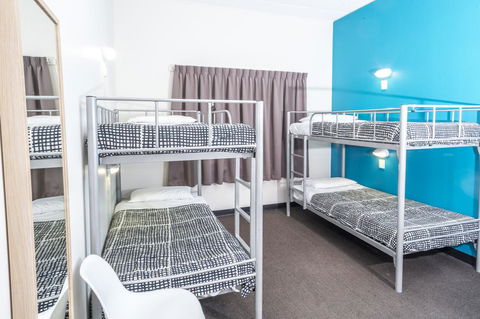 YHA Adelaide Central - Accommodation VIC 34