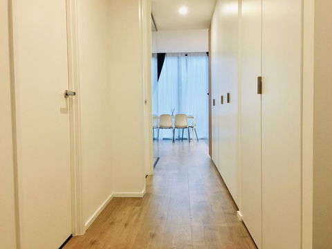 ONE Adelaide CBD - Accommodation VIC 18