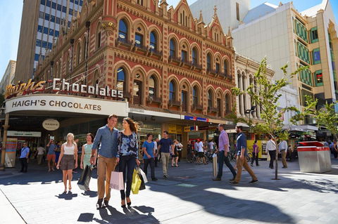 ONE Adelaide CBD - Accommodation VIC 25