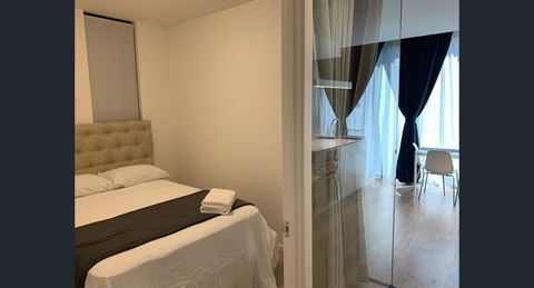 ONE Adelaide CBD - Accommodation VIC 17