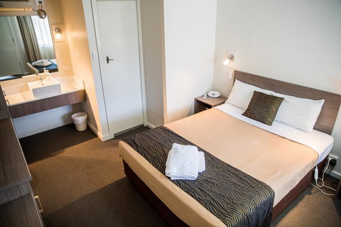 Lilac City Motor Inn & Steakhouse - Accommodation VIC 29