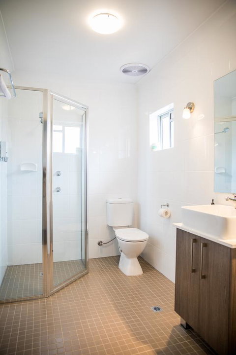 Lilac City Motor Inn & Steakhouse - Accommodation VIC 6