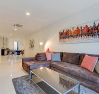 Executive suite incredible views of city - Accommodation VIC