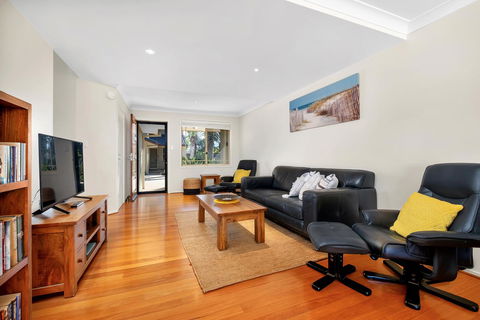 Casuarina 1 - Accommodation VIC 3