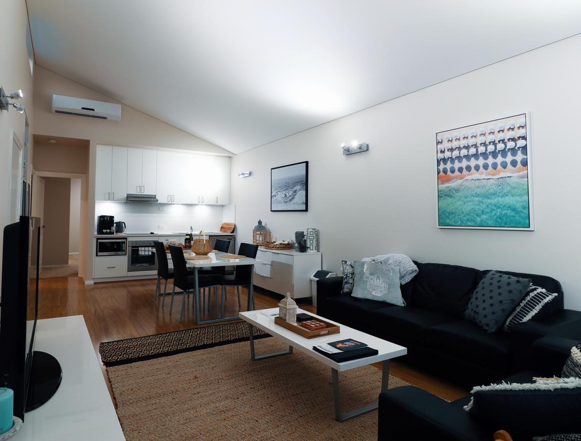 Dunsborough WA Accommodation VIC