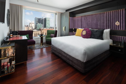 QT Perth - Accommodation VIC 1