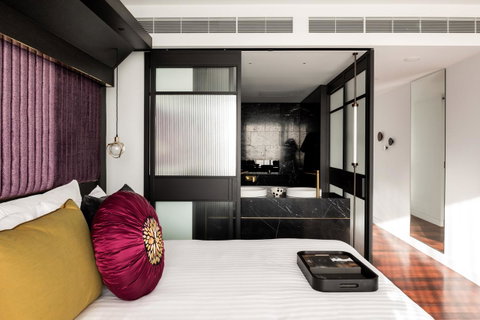 QT Perth - Accommodation VIC 32