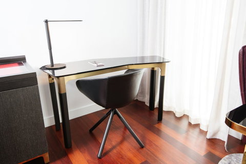 QT Perth - Accommodation VIC 2