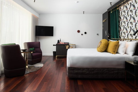 QT Perth - Accommodation VIC 9