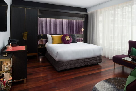 QT Perth - Accommodation VIC 23