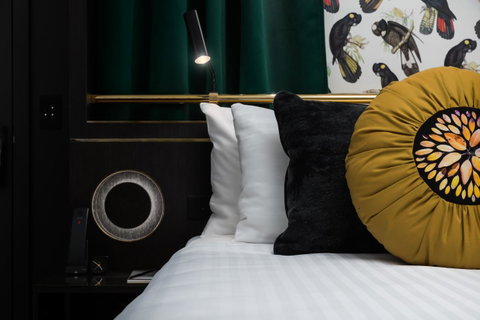 QT Perth - Accommodation VIC 8