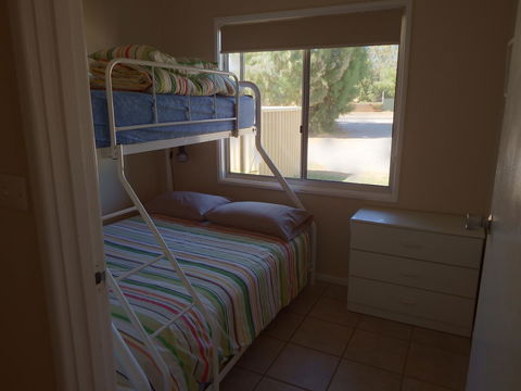 Lazy Lobster Holiday Units & Chalets - Accommodation VIC 22
