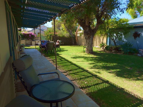 Lazy Lobster Holiday Units & Chalets - Accommodation VIC 30