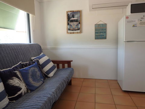 Lazy Lobster Holiday Units & Chalets - Accommodation VIC 14