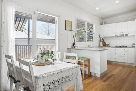 Lavender Cottage - Accommodation VIC 12