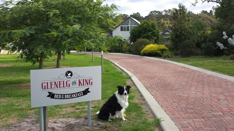 Glenelg On King Bed & Breakfast - Accommodation VIC 12