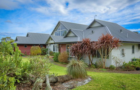 Glenelg On King Bed & Breakfast - Accommodation VIC 0