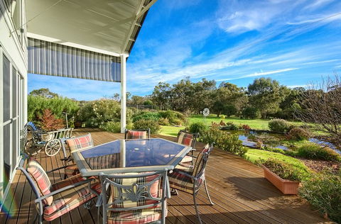 Glenelg On King Bed & Breakfast - Accommodation VIC 6