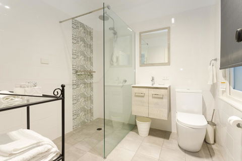 Blue Door Apartments - Accommodation VIC 1