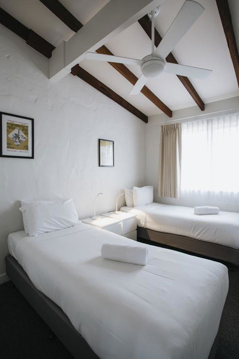 Canal Rocks Beachfront Apartments - Accommodation VIC 37