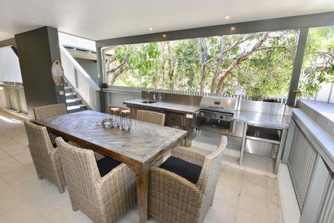 East On Byron - Accommodation VIC 11