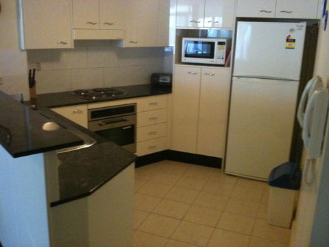 Northpoint Apartments - Accommodation VIC 25