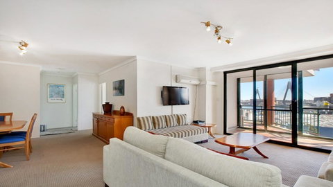 Darling Harbor Apartment - Accommodation VIC 1