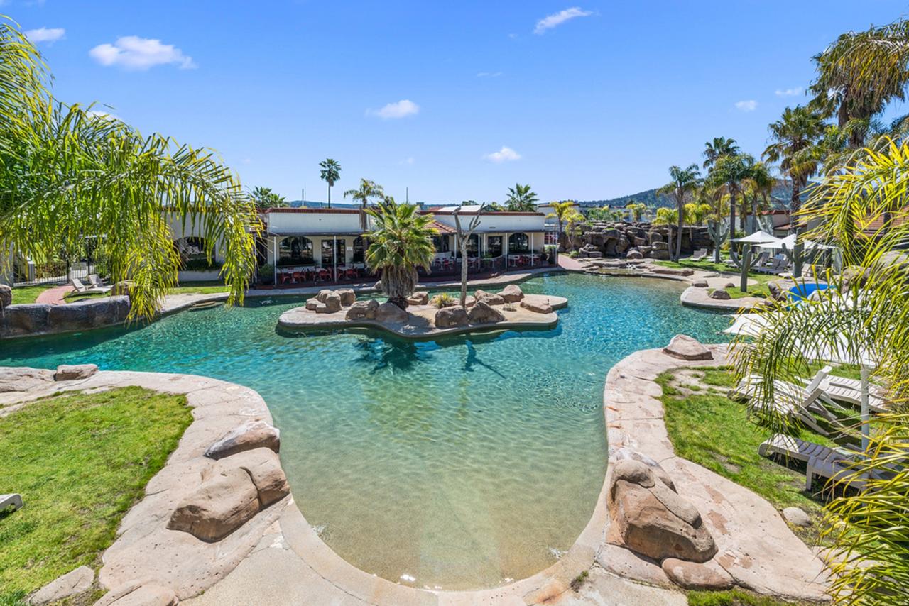 Hamilton Valley NSW Accommodation VIC