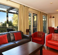 Villa Cypress located within Cypress Lakes - Accommodation VIC