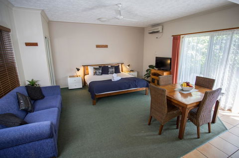 Byron Central Apartments - Accommodation VIC 30