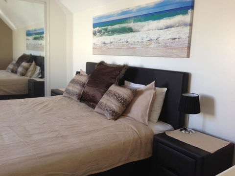 Byron Central Apartments - Accommodation VIC 25