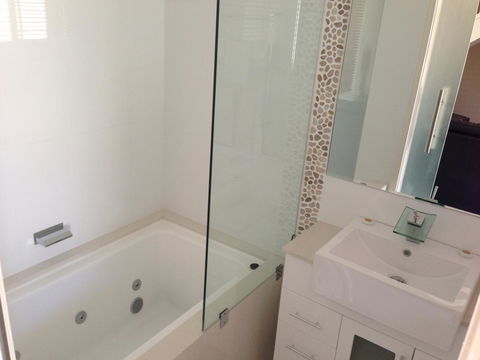 Byron Central Apartments - Accommodation VIC 27