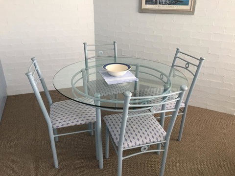 Breakers Apartments - Accommodation VIC 10