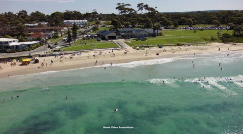 Breakers Apartments - Accommodation VIC 18