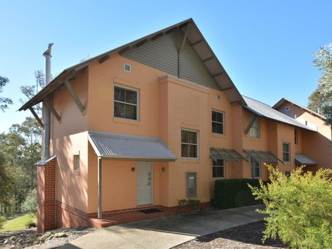Villa 2br Prosecco Villa Located Within Cypress Lakes Resort - Accommodation VIC 16