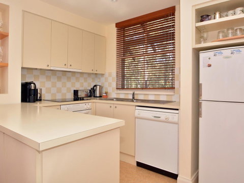 Villa 2br Prosecco Villa Located Within Cypress Lakes Resort - Accommodation VIC 8
