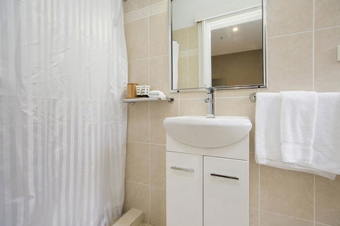 CH Boutique Hotel & Apartments, Ascend Hotel Collection - Accommodation VIC 36