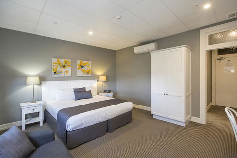CH Boutique Hotel & Apartments, Ascend Hotel Collection - Accommodation VIC 17