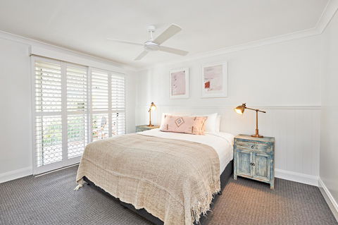 The Lord Byron - Accommodation VIC 14