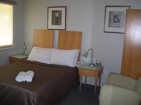Glenwood Tourist Park & Motel - Accommodation VIC 11